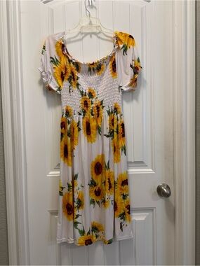 S. Christina Off Shoulder Midi Dress Smocked Puff Sleeve Floral Cottage 2XL